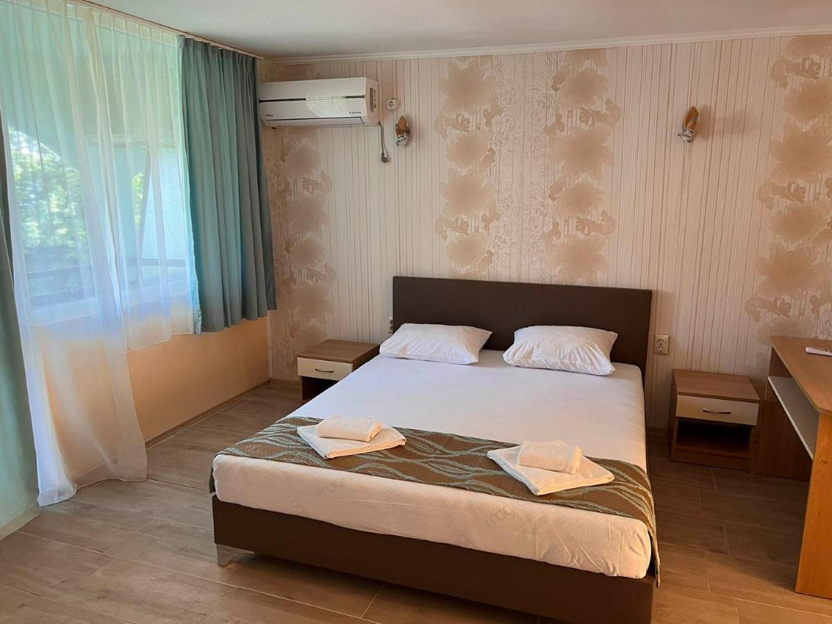 Хотел Диамант Hotel Diamond Balchik Esterno foto