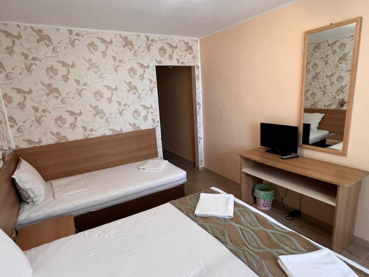 Хотел Диамант Hotel Diamond Balchik Esterno foto